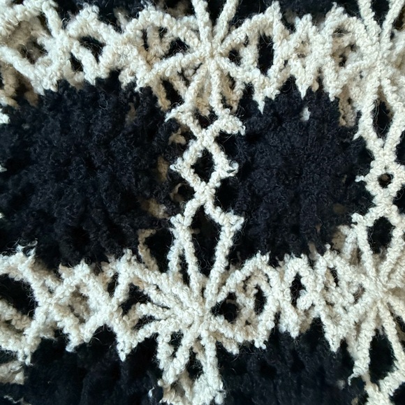 Beautiful Zadig & Voltaire Crochet Shawl - Picture 6 of 9